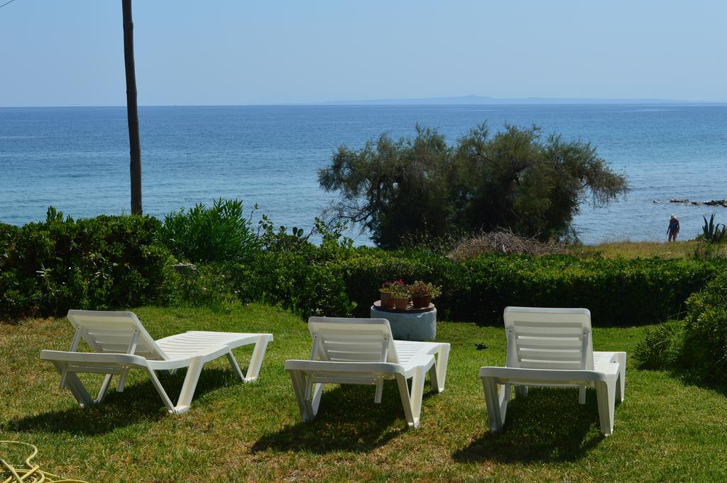 Beach Bungalows * Kypseli